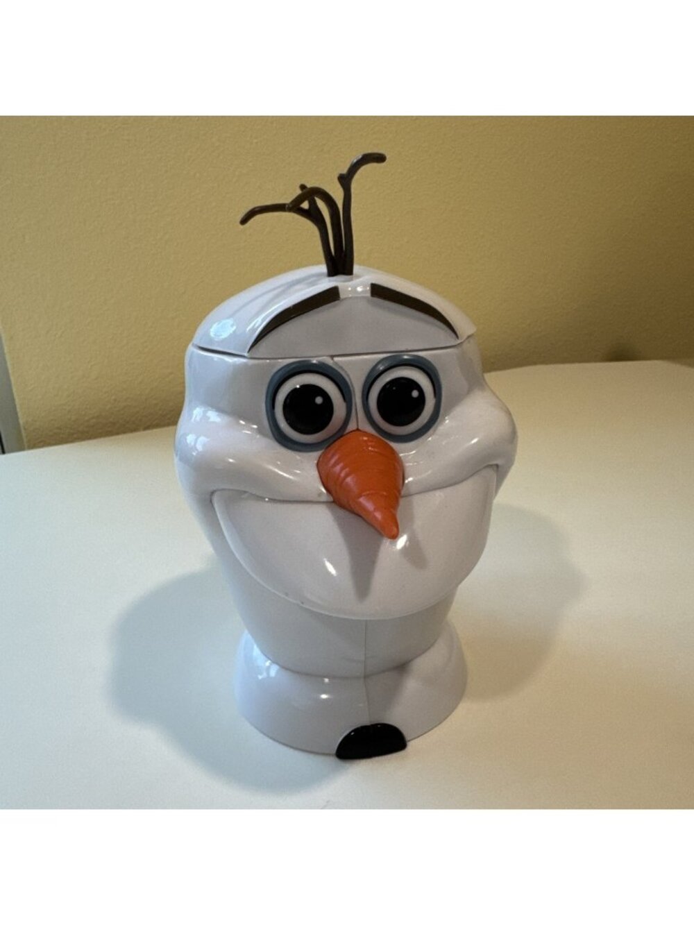 Frozen Olaf Snowman Character Disney On Ice 7" Flip Top Mug Cup 10 oz